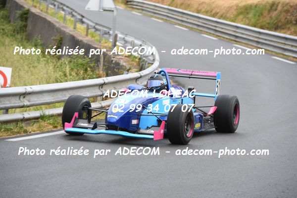 http://v2.adecom-photo.com/images//6.COURSE DE COTE/2022/5_LA_POMMERAYE_2022/BEZINAUD_David/79A_4959.JPG